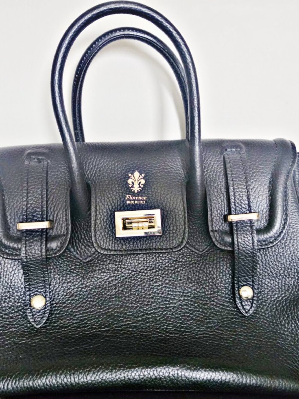 VERA ITALY "Esprela" - Luxurious Italian Handbag